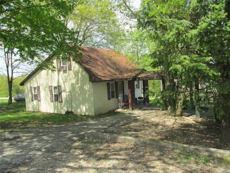 21936 Dove Ln, Carlyle, IL 62231