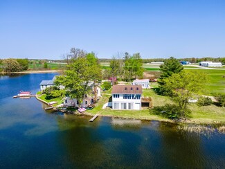 215 Ln 100 Bass Lake, Angola, IN 46703