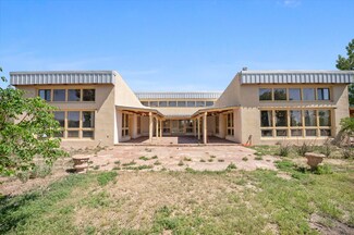 55 Valley Loop, Polvadera, NM 87828