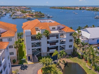 1042 Bellasol Way Unit 202, Apollo Beach, FL 33572