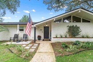 802 Poinciana Dr, Gulf Breeze, FL 32561