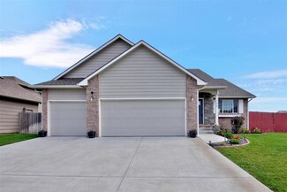 706 S Horseshoe Bend St, Maize, KS 67101