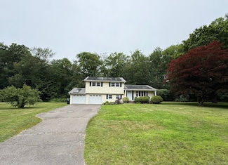 22 Corrine Dr, Prospect, CT 06712
