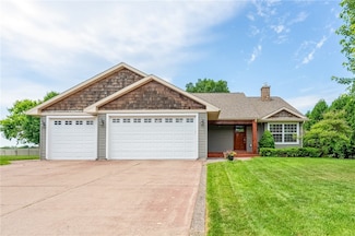 790 Bluff View Cir W, Chippewa Falls, WI 54729