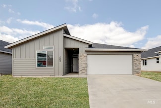 2301 W Opalite Dr, Kuna, ID 83634