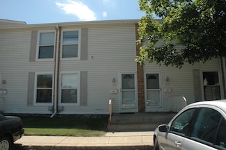 1933 Kenilworth Cir, Hoffman Estates, IL 60169