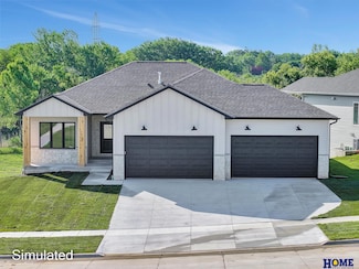 640 Eloise Ave, Lincoln, NE 68520