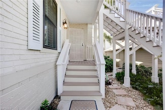 542 10th Ave S Unit 102N, Naples, FL 34102