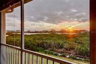 9484 Tara Cay Ct Unit 8, Seminole, FL 33776