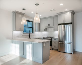 398 Bremen St Unit 2, Boston, MA 02128