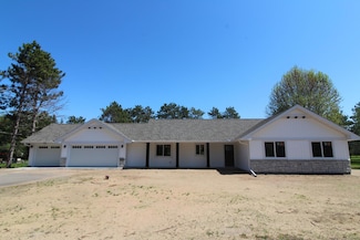 6454 Donny Brook Cir, North Branch, MN 55056