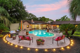 8220 Wateka Cir, Houston, TX 77074