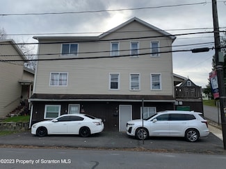 700 Mcalpine St, Avoca, PA 18641