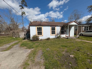 2430 Primrose St, Beaumont, TX 77703