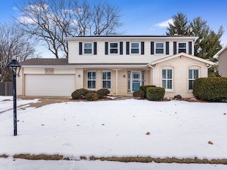 24W450 Arrow Ct Unit 1, Naperville, IL 60540