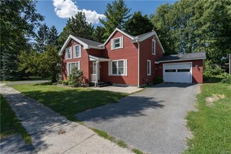 219 E Kirby St, Dexter, NY 13634
