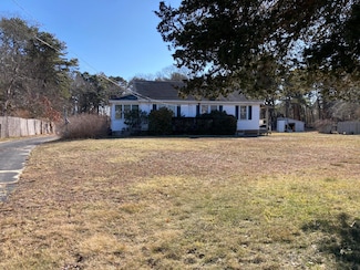 531 Main St, West Dennis, MA 2670