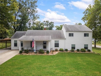 1305 W 29th St S, Independence, MO 64052