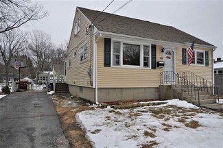 166 S Gray St, Manchester, NH 03103