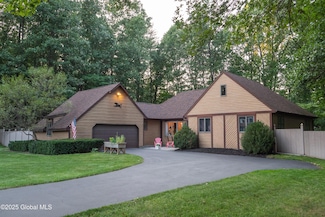 6 Melanie Dr, Saratoga Springs, NY 12866
