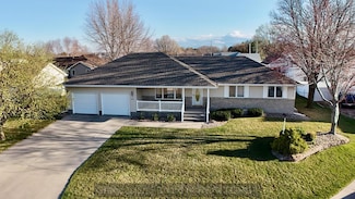 4019 Sacramento Cir, Grand Island, NE 68803