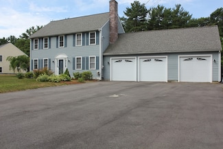 5 Post Rd, Foxboro, MA 02035
