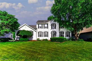 300 Country Club Dr SE, Warren, OH 44484