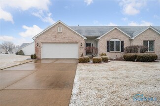 4611 Blackstone Dr W, Maumee, OH 43537