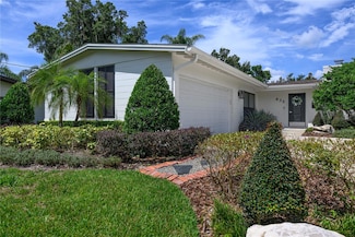 632 Magnolia Dr, Maitland, FL 32751