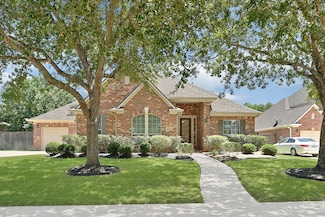 8303 Crescent Knolls Dr, Richmond, TX 77406