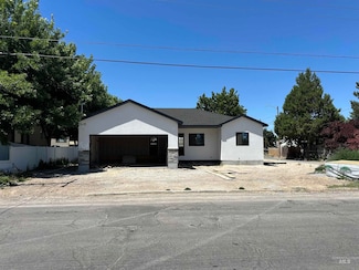 365 Elm St N, Twin Falls, ID 83301