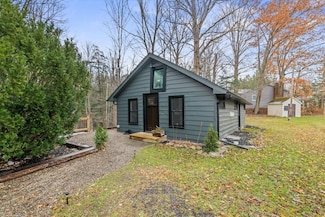 3111 Morehouse Rd, Erie, PA 16509