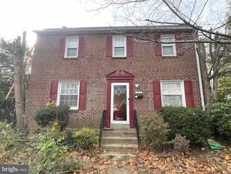 382 Upland Way, Drexel Hill, PA 19026