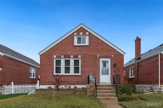 4153 Loughborough Ave, Saint Louis, MO 63116