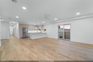 525 Avenue E Unit 3, Bayonne, NJ 07002
