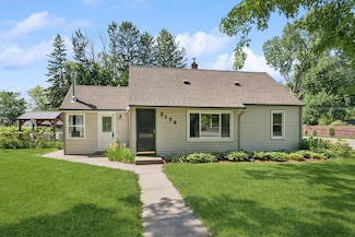 2174 Terrace Dr, New Brighton, MN 55112