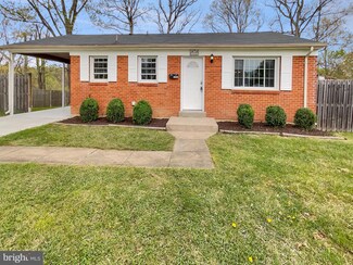 14714 Birchdale Ave, Woodbridge, VA 22193