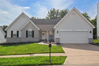 841 Summit Glen Ct, Fenton, MO 63026