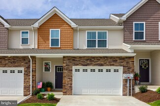 22 Hubbardton Ct, Sinking Spring, PA 19608