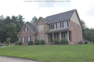 30 Cassidy Dr, Winfield, WV 25213