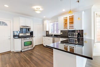 68 Line St Unit 1, Somerville, MA 02143