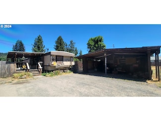 47541 Hansen St, Oakridge, OR 97463