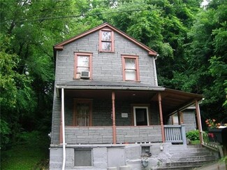 135 Leneake St, Turtle Creek, PA 15145