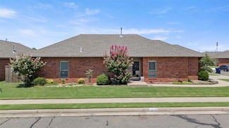9221 Roadrunner Ave, Oklahoma City, OK 73139