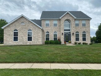 1149 Hampshire Ln, Belleville, IL 62221