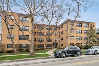 444 Washington Blvd Unit 406, Oak Park, IL 60302