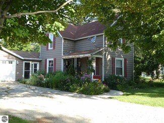 217 Barnes St, Ithaca, MI 48847