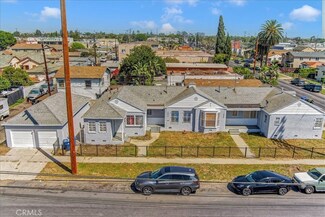903 E 79th St, Los Angeles, CA 90001