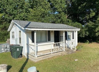 447 Iris Bryant Rd, Dunn, NC 28334