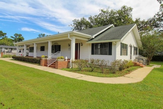 31 N Cone St, Quincy, FL 32351